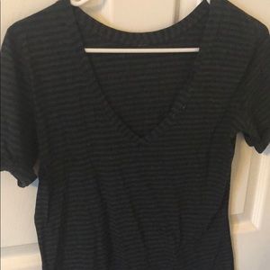 Lululemon v neck